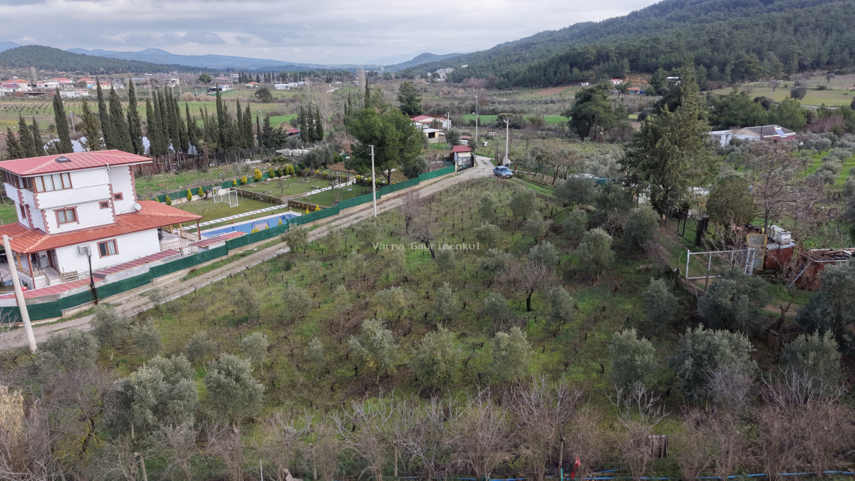 İZMİR YENİKÖY MERKEZDE SATILIK TEKTAPU 1.855 M2 MUHTEŞEM KONUMDA BAHÇE - 9