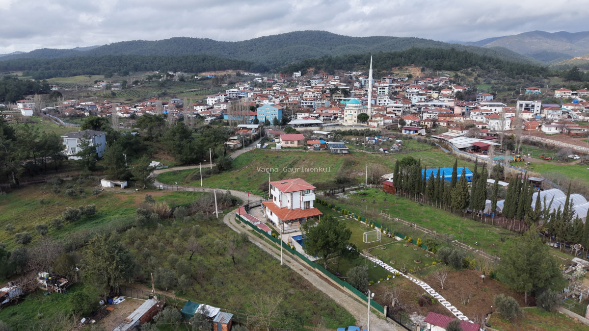İZMİR YENİKÖY MERKEZDE SATILIK TEKTAPU 1.855 M2 MUHTEŞEM KONUMDA BAHÇE - 13