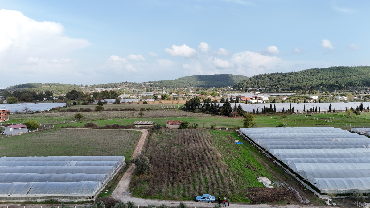 İZMİR DEĞİRMENDEREDE SATILIK TEKTAPU 2.650 M2 YATIRIMLIK KÖŞE TARLA