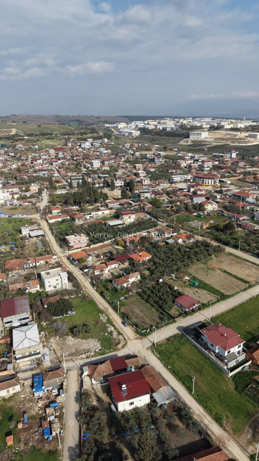 İZMİR TEKELİDE SATILIK 590 M2 İMARLI İZBANA YAKIN HARİKA KÖŞE ARSA - 2
