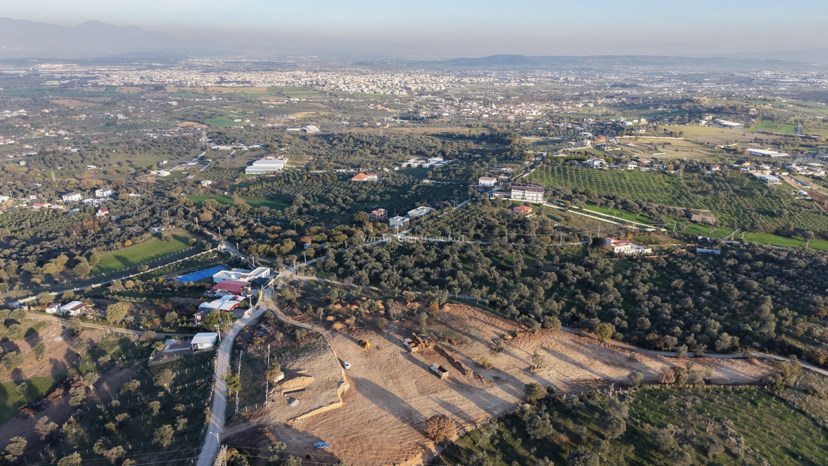 MENDERES AKÇAKÖYDE SATILIK TAPULU 224 M2 MUHTEŞEM MANZARALI YATIRIMLIK BAHÇELER - 10