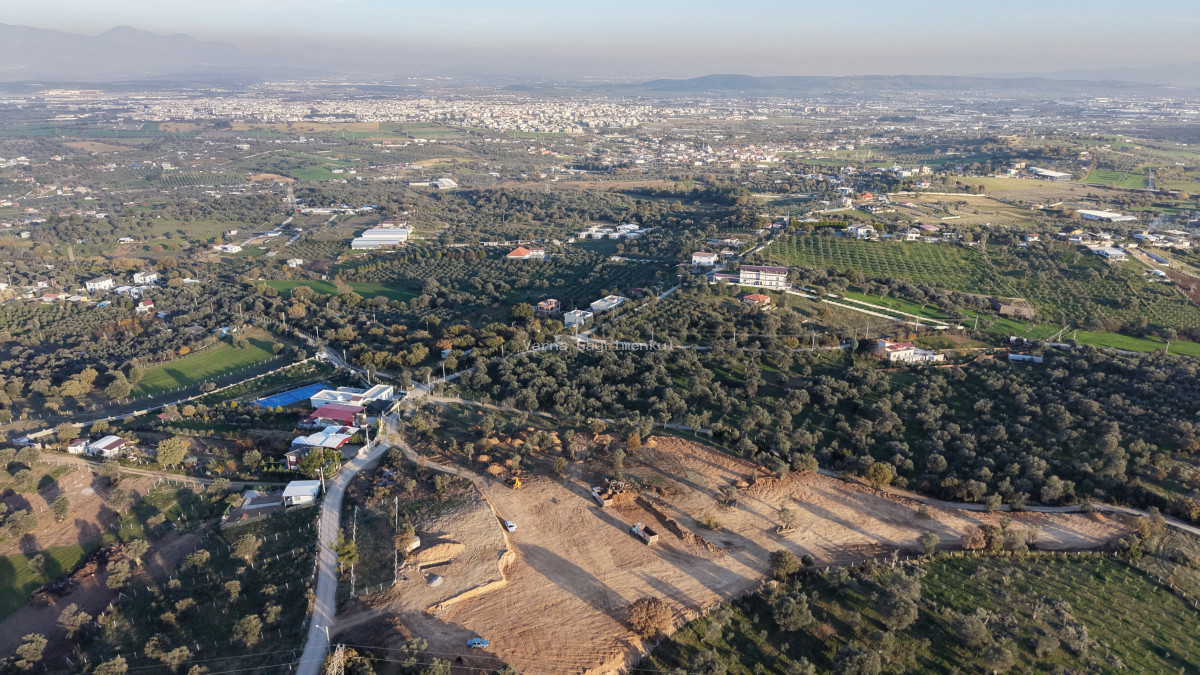 MENDERES AKÇAKÖYDE SATILIK TAPULU 224 M2 MUHTEŞEM MANZARALI YATIRIMLIK BAHÇELER - 12