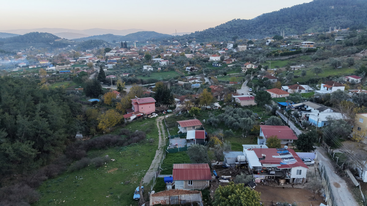 DEĞİRMENDERE KÖY İÇİNDE SATILIK 186 M2 BAHÇE ETRAFI ÇEVRİLİ 65 M2 PREFABRİK EV - 3