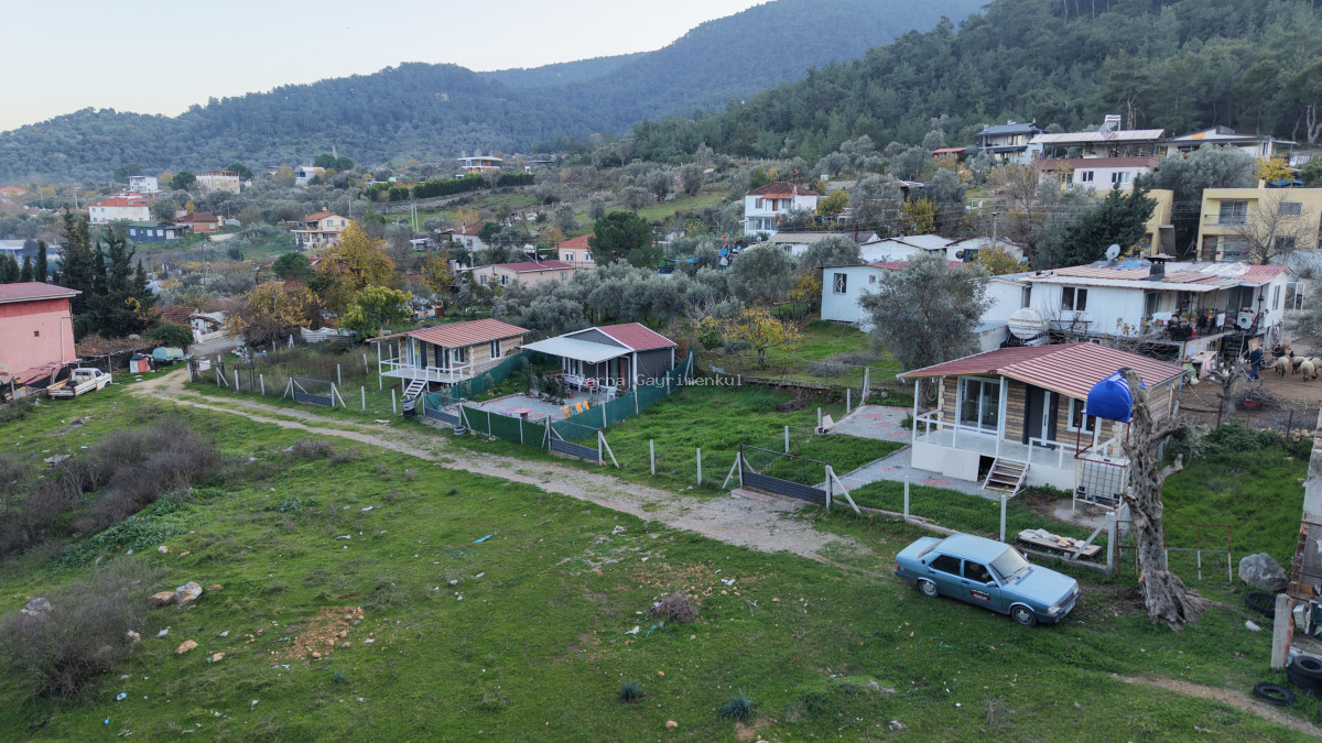 DEĞİRMENDERE KÖY İÇİNDE SATILIK 186 M2 BAHÇE ETRAFI ÇEVRİLİ 65 M2 PREFABRİK EV - 7