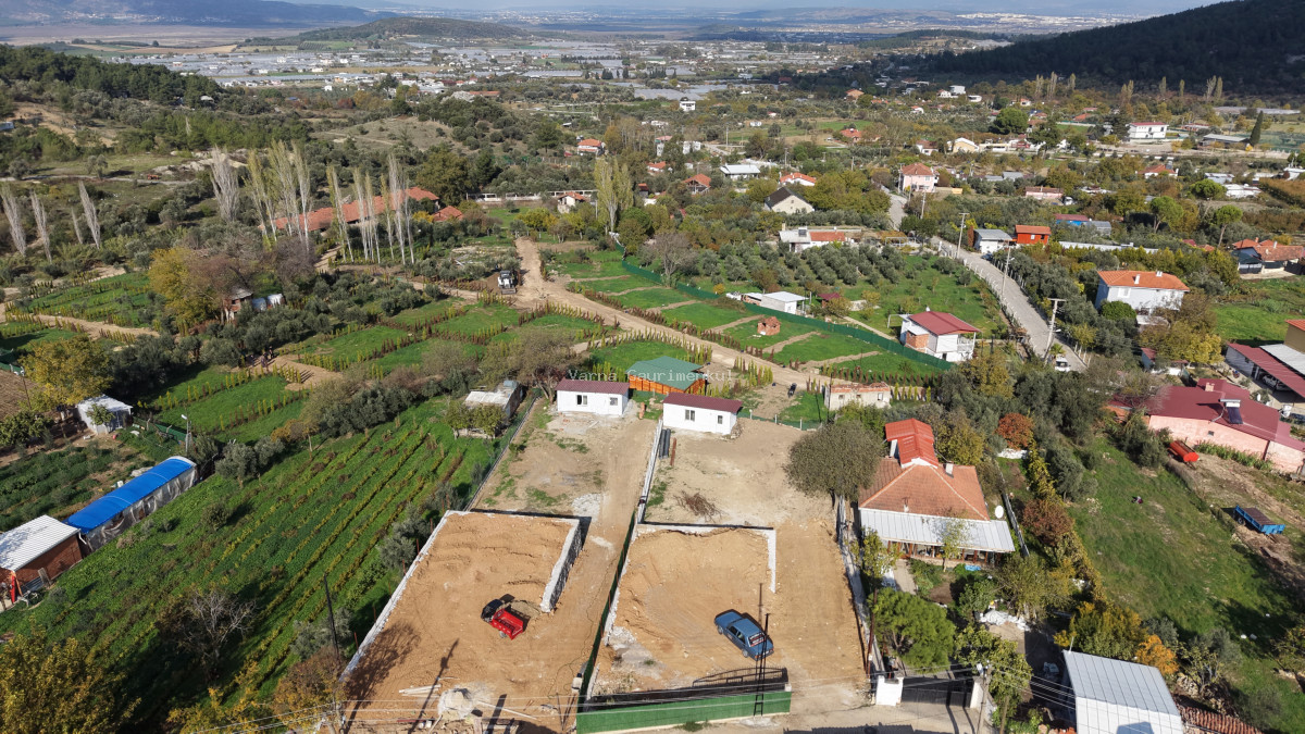 DEĞİRMENDEREDE SATILIK 810 M2 İMARLI TAŞ DUVAR ÇEVRİLİ MUHTEŞEM ARSA - 8