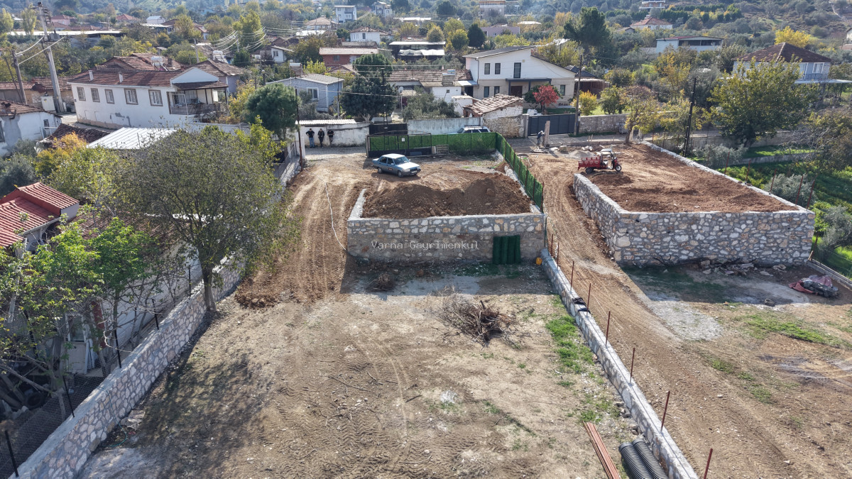 DEĞİRMENDEREDE SATILIK 810 M2 İMARLI TAŞ DUVAR ÇEVRİLİ MUHTEŞEM ARSA - 12