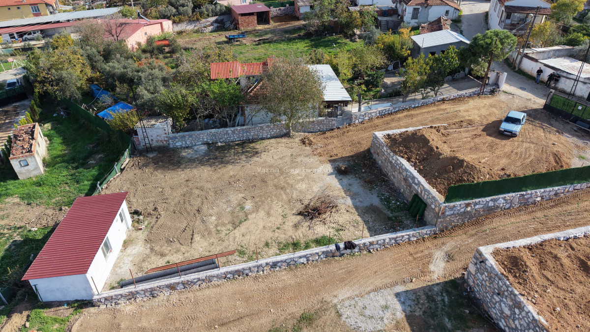 DEĞİRMENDEREDE SATILIK 810 M2 İMARLI TAŞ DUVAR ÇEVRİLİ MUHTEŞEM ARSA - 15