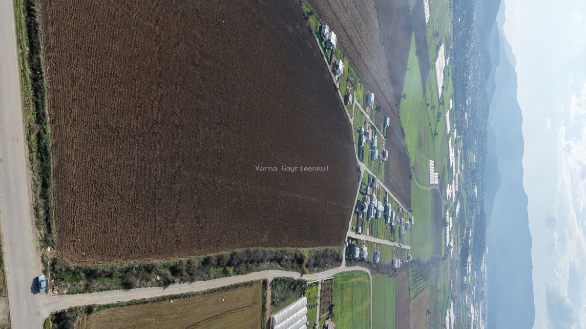 İZMİR SANCAKLIDA SATILIK TEKTAPU 4.700 M2 ANAYOLA YAKIN KÖŞE TARLA - 7