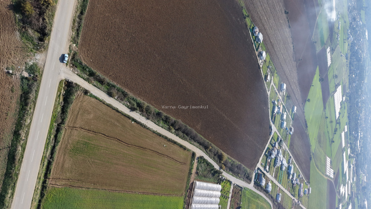 İZMİR SANCAKLIDA SATILIK TEKTAPU 4.700 M2 ANAYOLA YAKIN KÖŞE TARLA - 14
