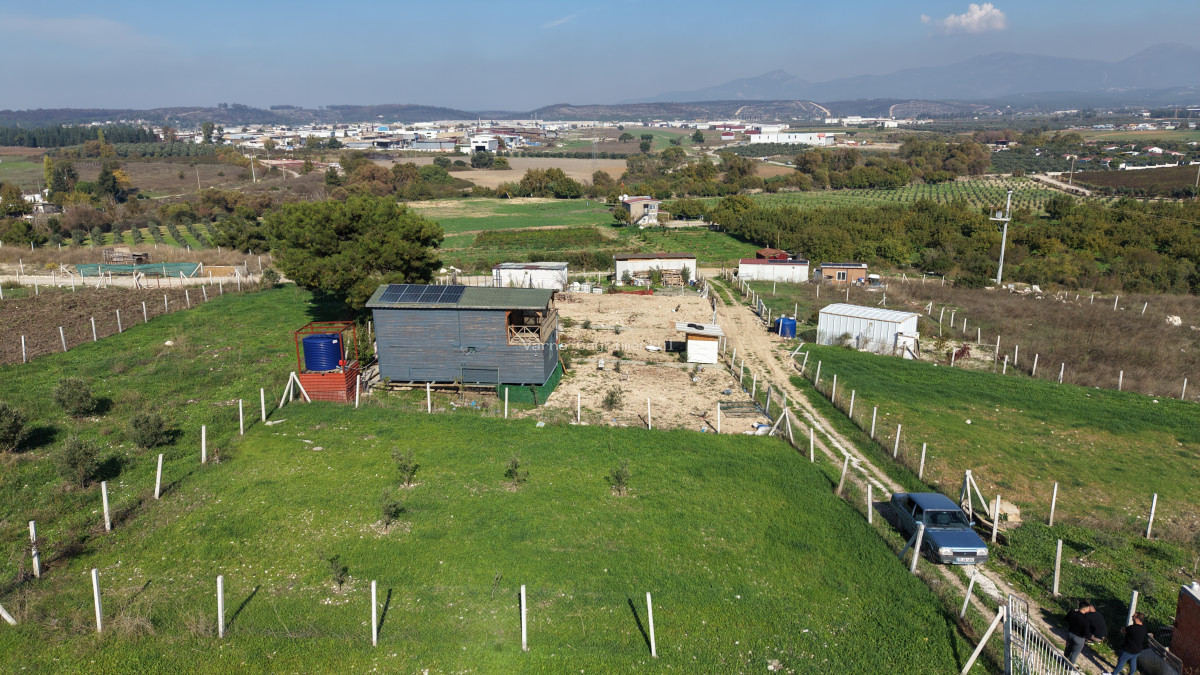 İZMİR OĞLANANASINDA SATILIK 500 M2 TAPULU ETRAFI ÇEVRİLİ MANZARALI HARİKA BAHÇE - 8