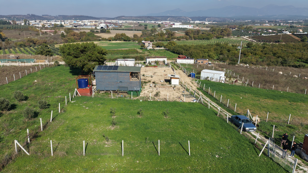 İZMİR OĞLANANASINDA SATILIK 500 M2 TAPULU ETRAFI ÇEVRİLİ MANZARALI HARİKA BAHÇE - 9