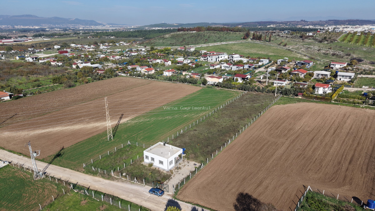 İZMİR OĞLANANASINDA SATILIK 2.400 M2 ARAZİ 100 M2 SIFIR EV HAZIR ÇİFTLİK - 9