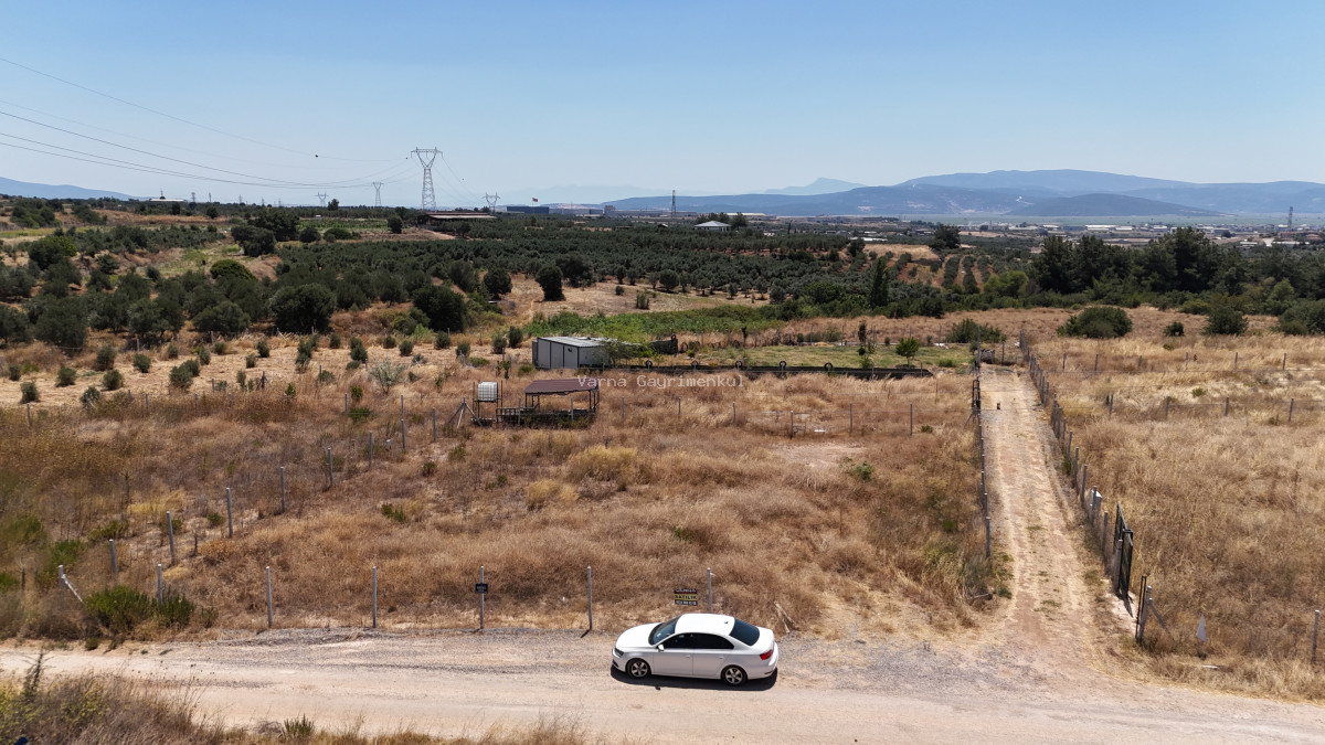 İZMİR YENİ BULGURCADA SATILIK 910 M2 KÖYE YAKIN TAPULU KÖŞE PARSEL
