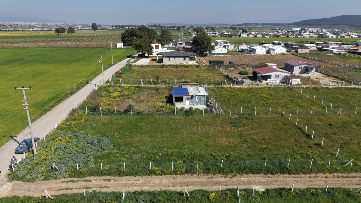 DEVELİDE SATILIK 1.050 M2 RESMİ TAPULU İZBANA YAKIN ASFALT CEPHELİ KÖŞE TARLA - 10