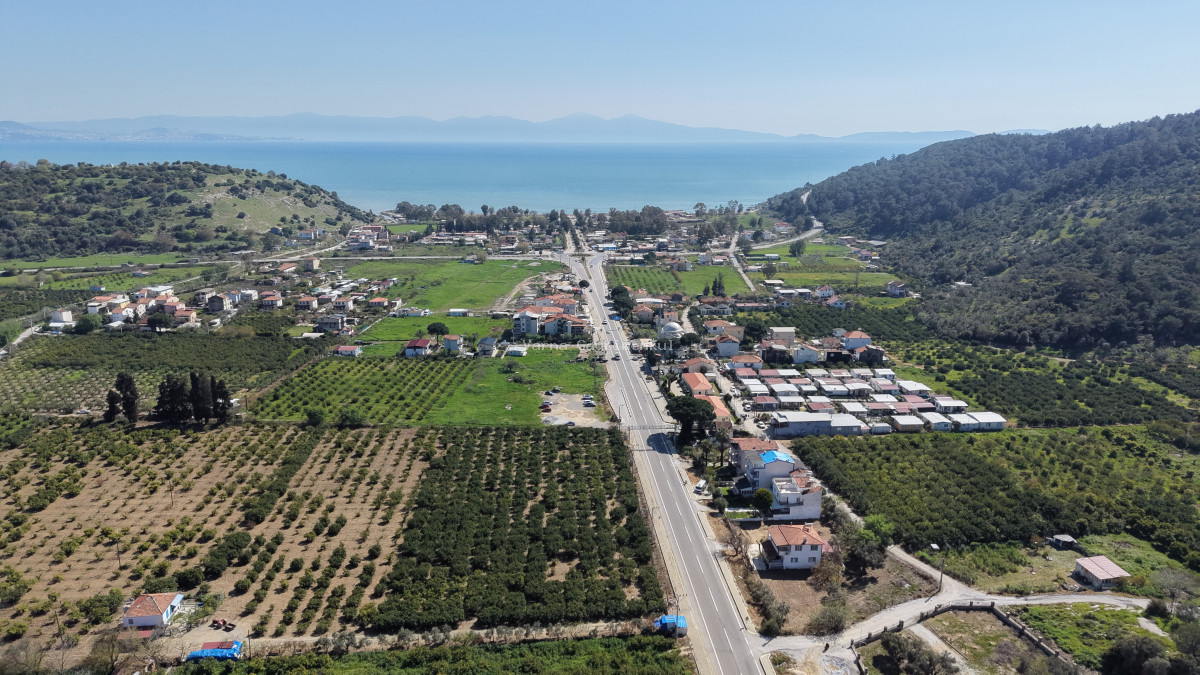 DENİZE SAHİLE YÜRÜME MESAFESİNDE SATILIK 202 M2 ELEKTRİK SULU YAZLIK BAHÇELER - 8