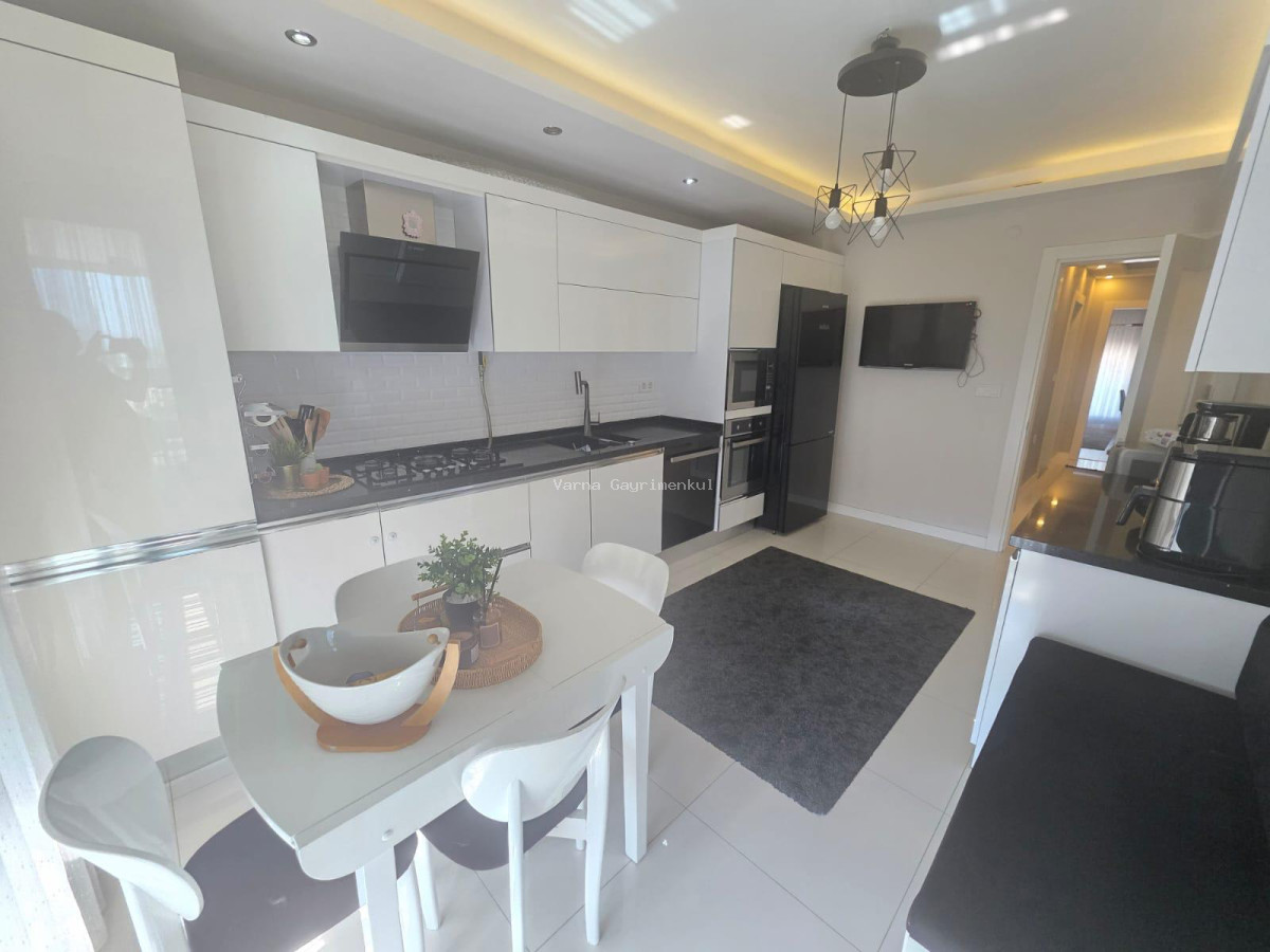 ALTINTEPE MAHALLESİ 3+1 GENİŞ DAİRE VARNA GAYRİMENKULDEN - 4