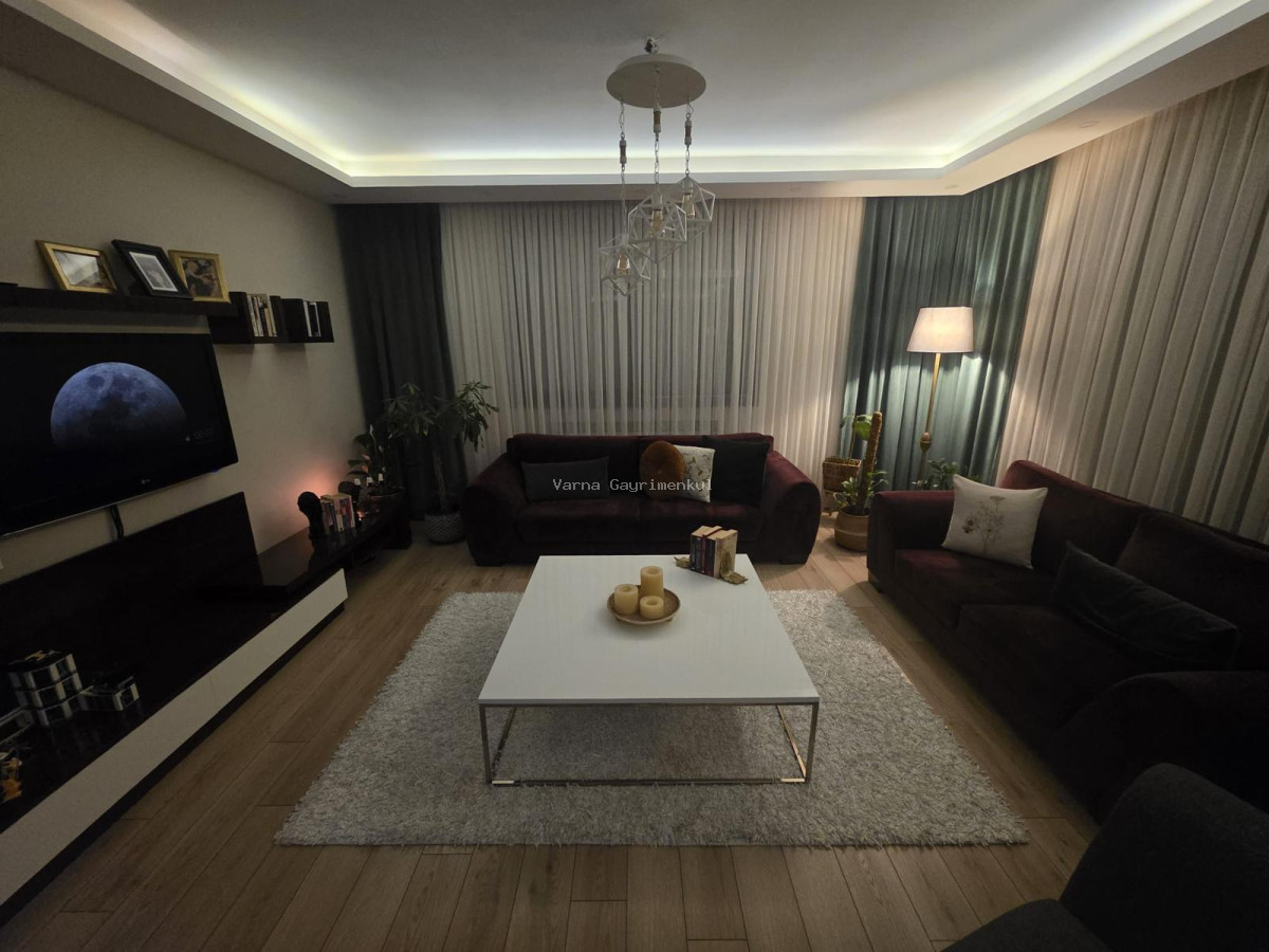 ALTINTEPE MAHALLESİ 3+1 GENİŞ DAİRE VARNA GAYRİMENKULDEN - 12