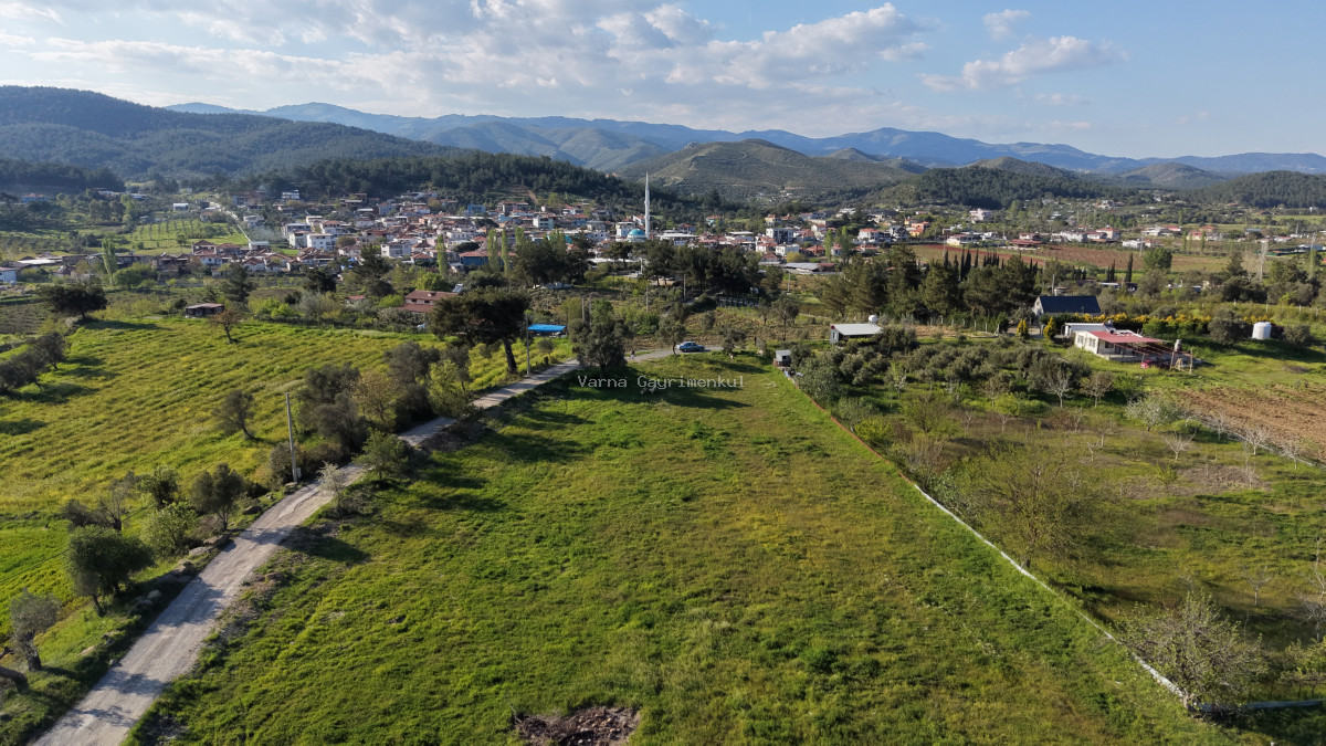YENİKÖYDE SATILIK TEKTAPU 6.775 M2 MUHTEŞEM MANZARALI BAHÇE - 2