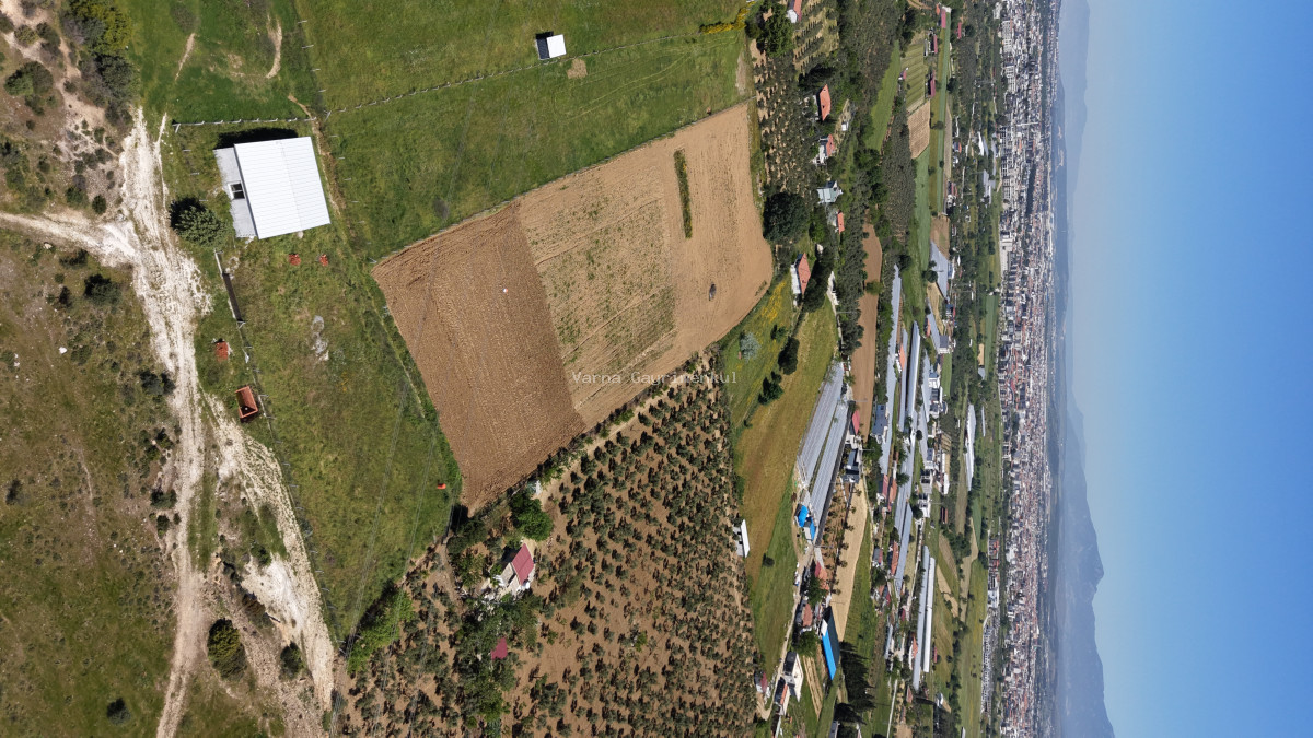 İZMİR DEREKÖYDE SATILIK TEKTAPU 1.740 M2 MERKEZE YAKIN ETRAFI ÇEVRİLİ 80 M2 EV - 8