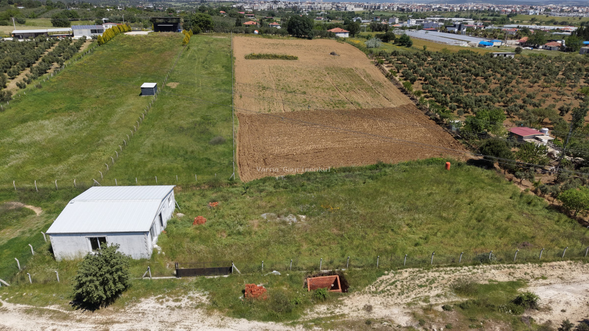İZMİR DEREKÖYDE SATILIK TEKTAPU 1.740 M2 MERKEZE YAKIN ETRAFI ÇEVRİLİ 80 M2 EV - 17