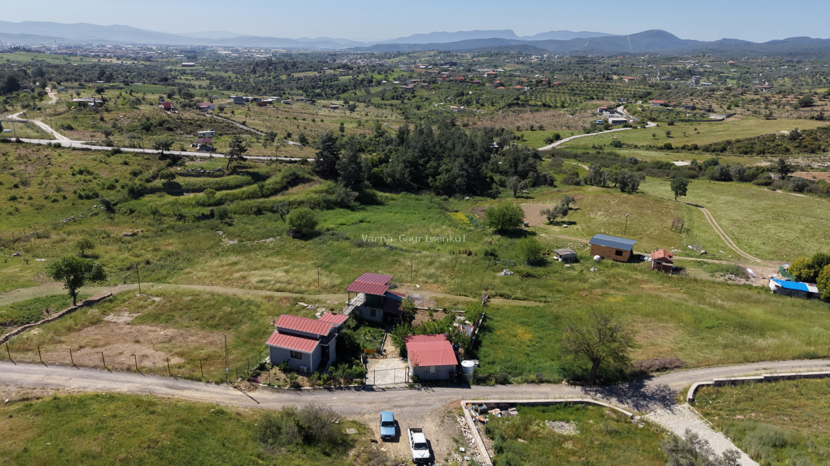 İZMİR GÖRECE ÇAKALLARDA TEKTAPU 606 M2 3 EV MÜŞTEMİLAT ELEKTRİK SU OLAN BAHÇE - 3