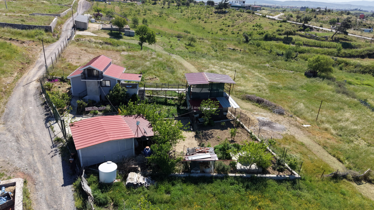 İZMİR GÖRECE ÇAKALLARDA TEKTAPU 606 M2 3 EV MÜŞTEMİLAT ELEKTRİK SU OLAN BAHÇE - 9