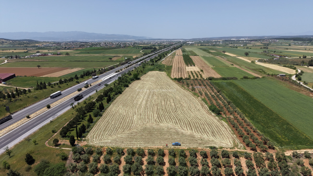 OĞLANANASINDA SATILIK TEKTAPU 840 M2 İMARIN DİBİNDE YATIRIMLIK BAHÇE - 2