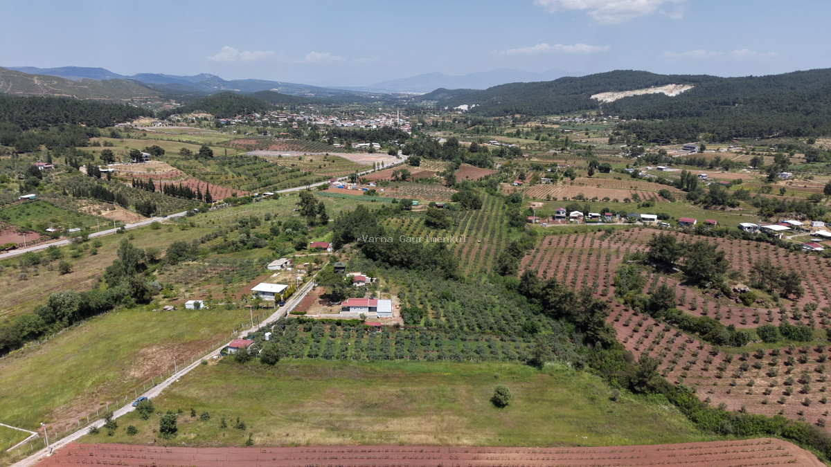 İZMİR YENİKÖYDE SATILIK 7.100 M2 TAPULU ÇİFTLİK İÇİN UYGUN MUHTEŞEM ARAZİ - 3