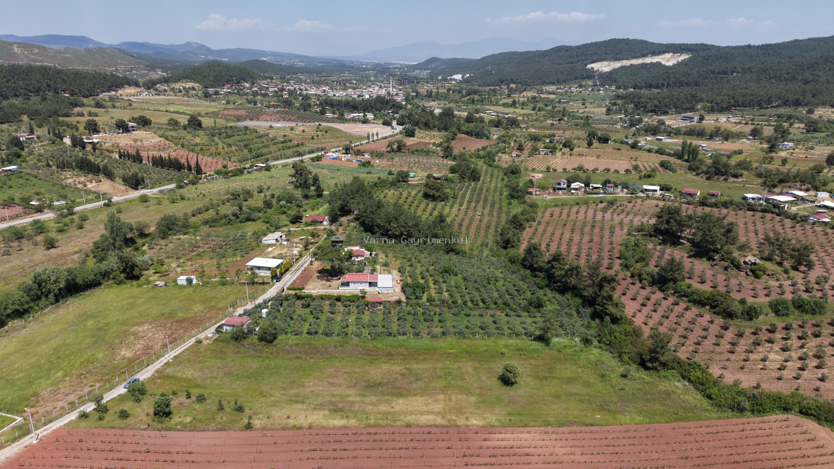 İZMİR YENİKÖYDE SATILIK 7.100 M2 TAPULU ÇİFTLİK İÇİN UYGUN MUHTEŞEM ARAZİ - 8