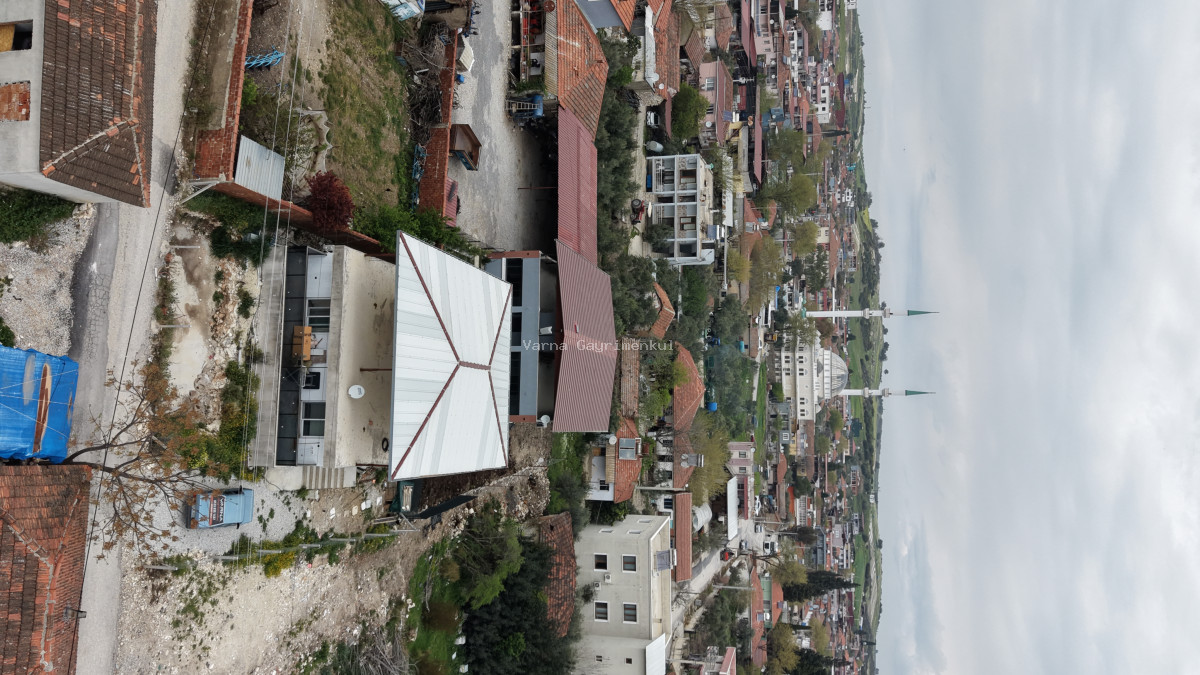 İZMİR TEKELİ MERKEZDE SATILIK 330 M2 ARSA 125 M2 SIFIR ÇATILI EV DOĞALGAZ KAPIDA - 2