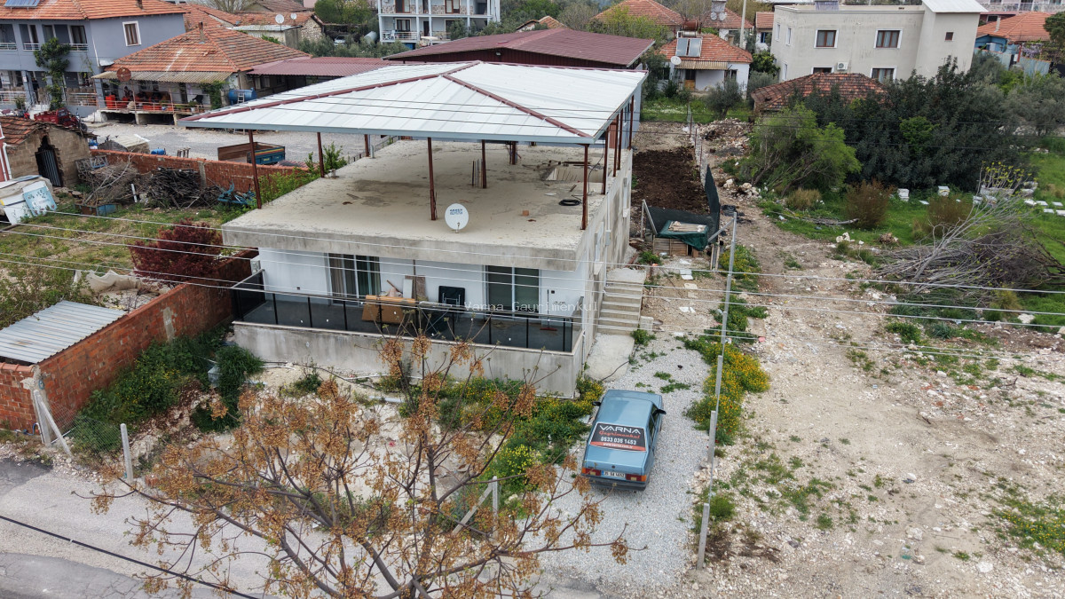İZMİR TEKELİ MERKEZDE SATILIK 330 M2 ARSA 125 M2 SIFIR ÇATILI EV DOĞALGAZ KAPIDA - 12
