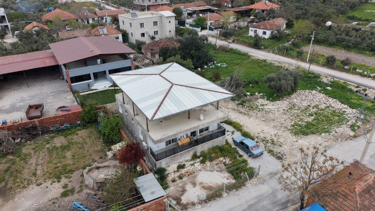 İZMİR TEKELİ MERKEZDE SATILIK 330 M2 ARSA 125 M2 SIFIR ÇATILI EV DOĞALGAZ KAPIDA - 13