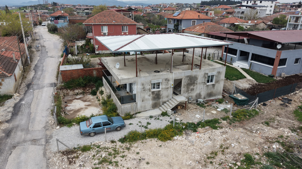 İZMİR TEKELİ MERKEZDE SATILIK 330 M2 ARSA 125 M2 SIFIR ÇATILI EV DOĞALGAZ KAPIDA - 14