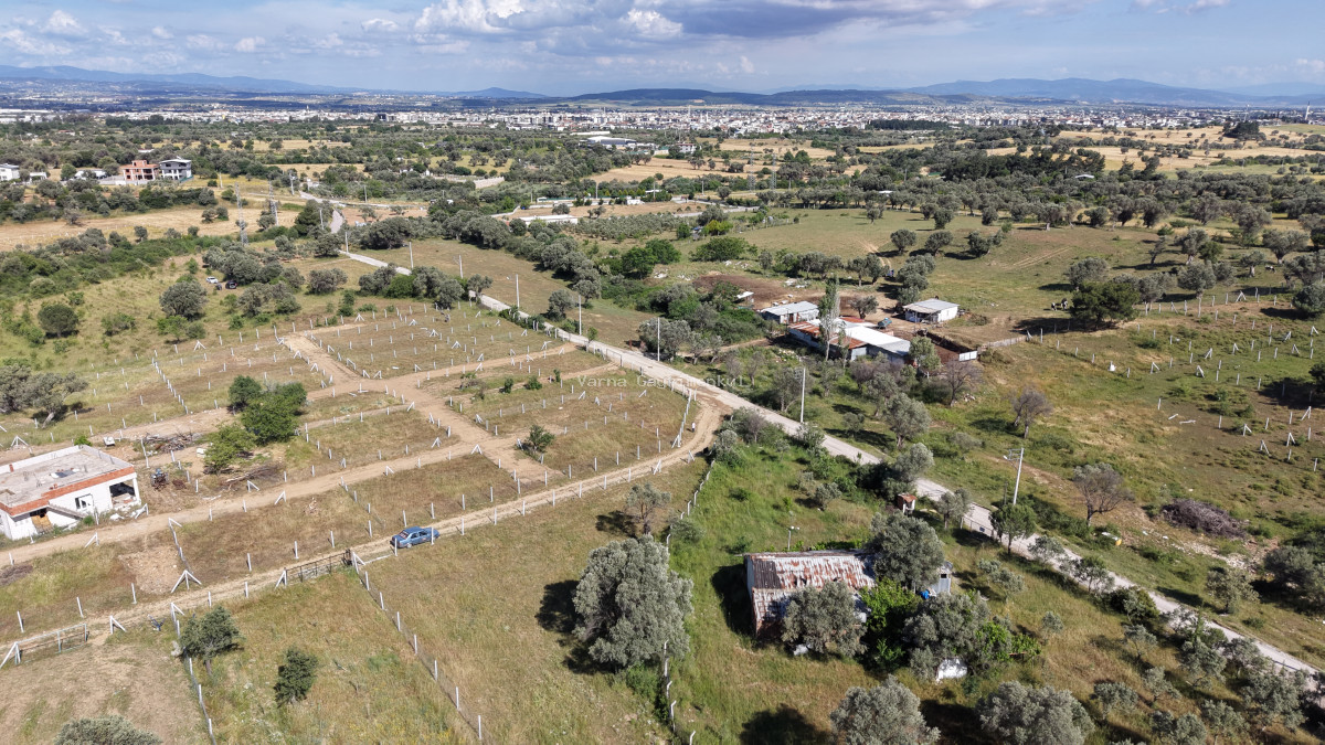 İZMİR GÖRECEDE SATILIK 1.200 M2 TAPULU ELEKTRİK SULU YATIRIMLIK BAHÇE - 10