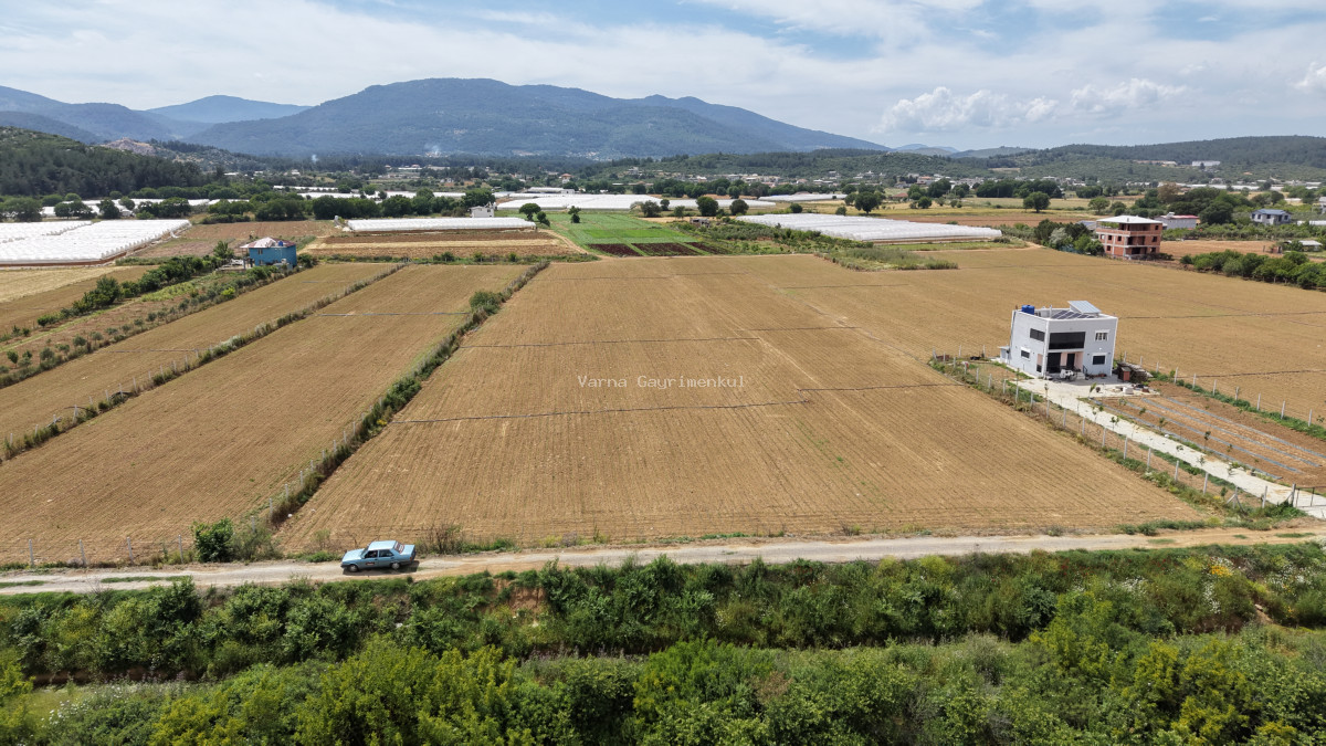 İZMİR ATAKÖYDE SATILIK TEKTAPU 2.650 M2 YATIRIMA UYGUN ARAZİ - 4