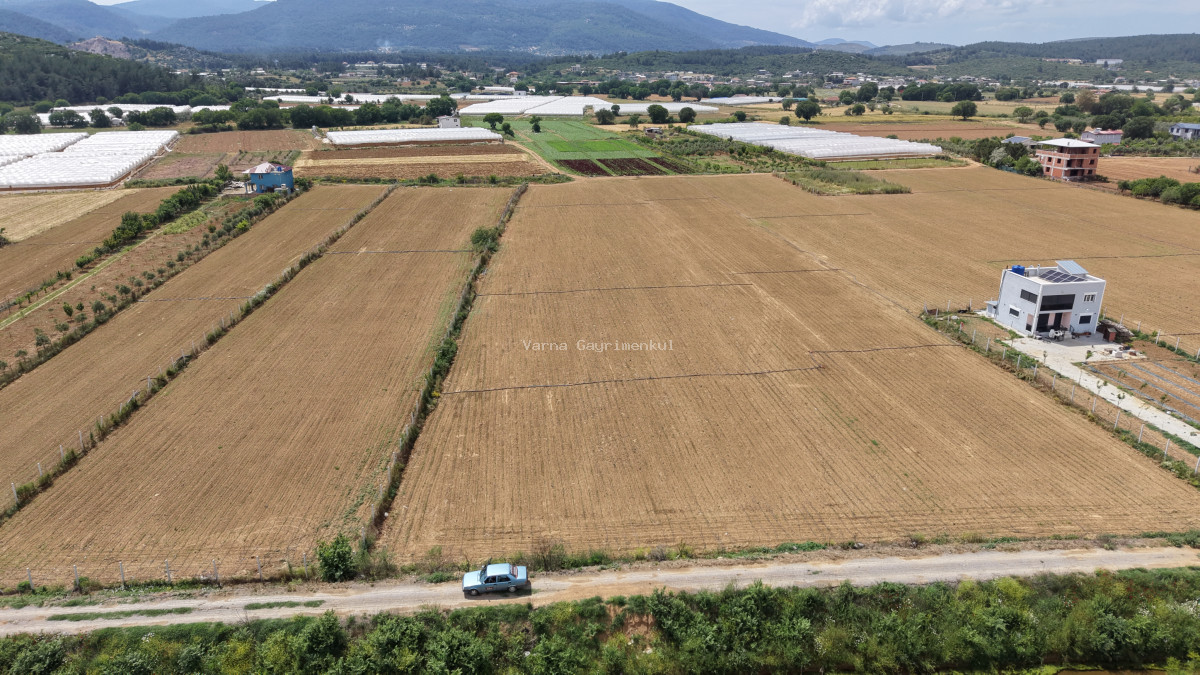 İZMİR ATAKÖYDE SATILIK TEKTAPU 2.650 M2 YATIRIMA UYGUN ARAZİ - 11