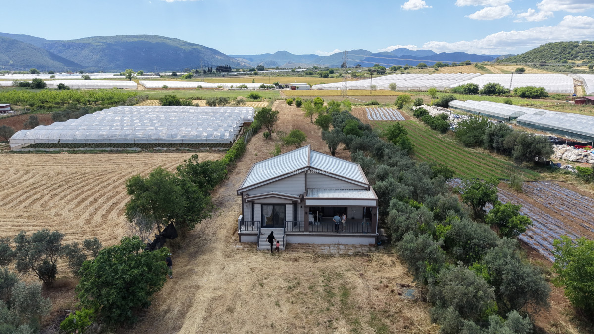 DEĞİRMENDEREDE SATILIK 4.670 M2 İÇERİSİNDE 2 ADET 2+1 EV ELEKTRİK SUYU OLAN ARAZİ