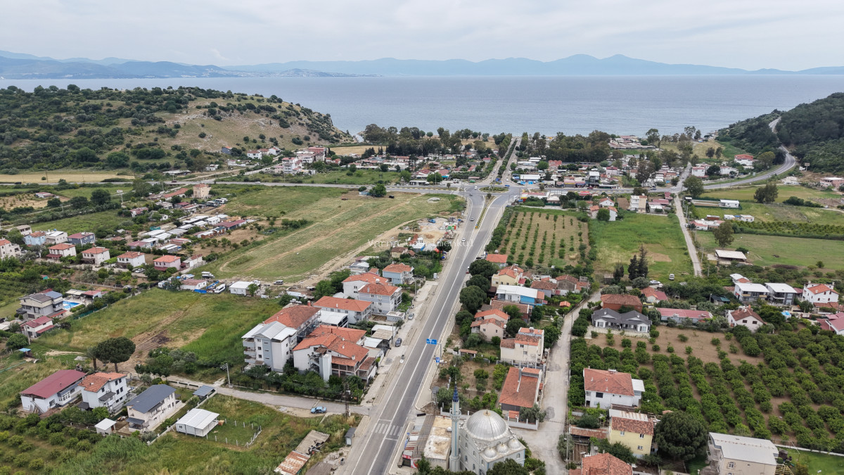 AHMETBEYLİ SAHİL ANACADDEDE SATILIK TEKTAPU 750 M2 ARSA 8 DAİRE KELEPİR FİYATA - 6