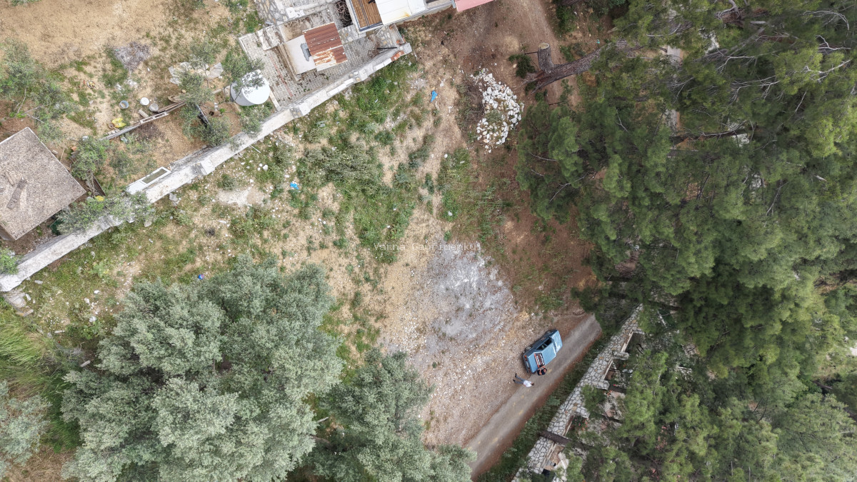 ATAKÖYDE SATILIK TEKTAPU 1.000 M2 KÖY KENARI ARSA GİBİ BAHÇE - 16