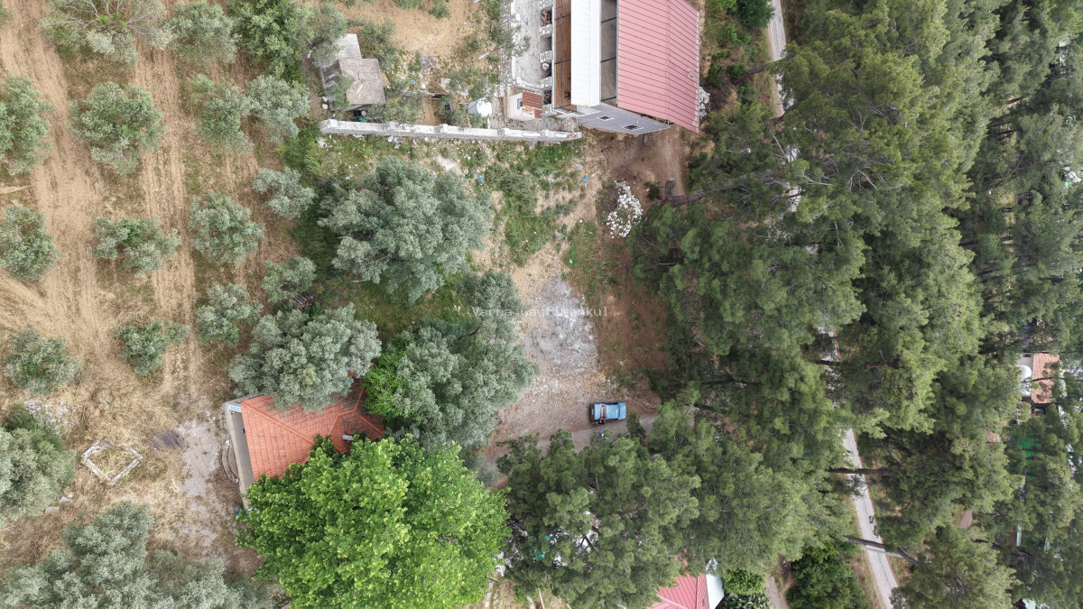 ATAKÖYDE SATILIK TEKTAPU 1.000 M2 KÖY KENARI ARSA GİBİ BAHÇE - 17