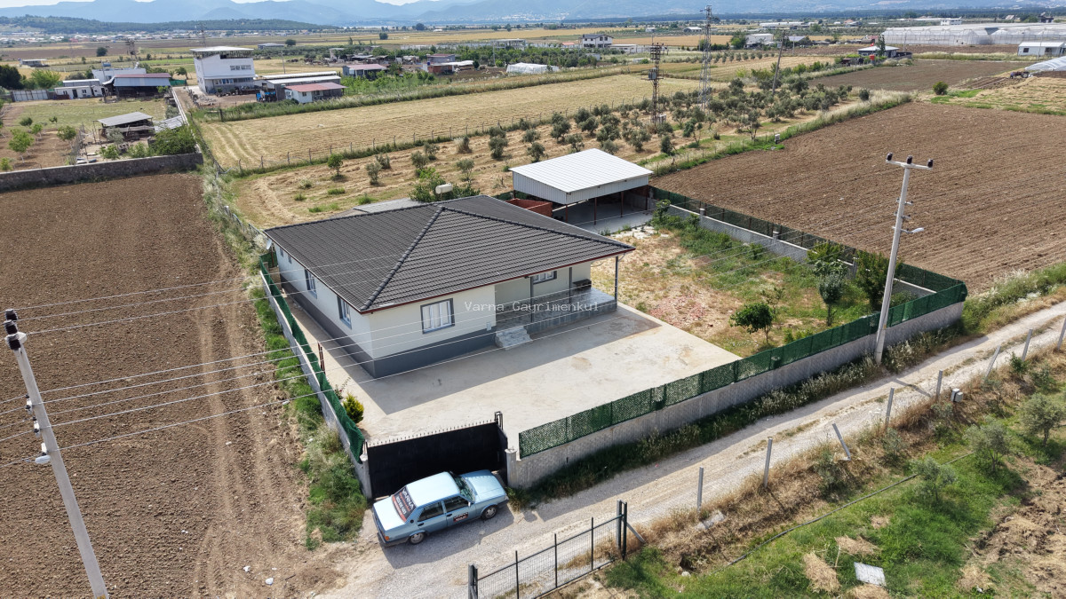 TEKELİ İZBANA YAKIN TEKTAPU 970 M2 BAHÇE İÇİNDE 200 M2 EV ÇEVRİLİ ELEKTRİK SU DEPO