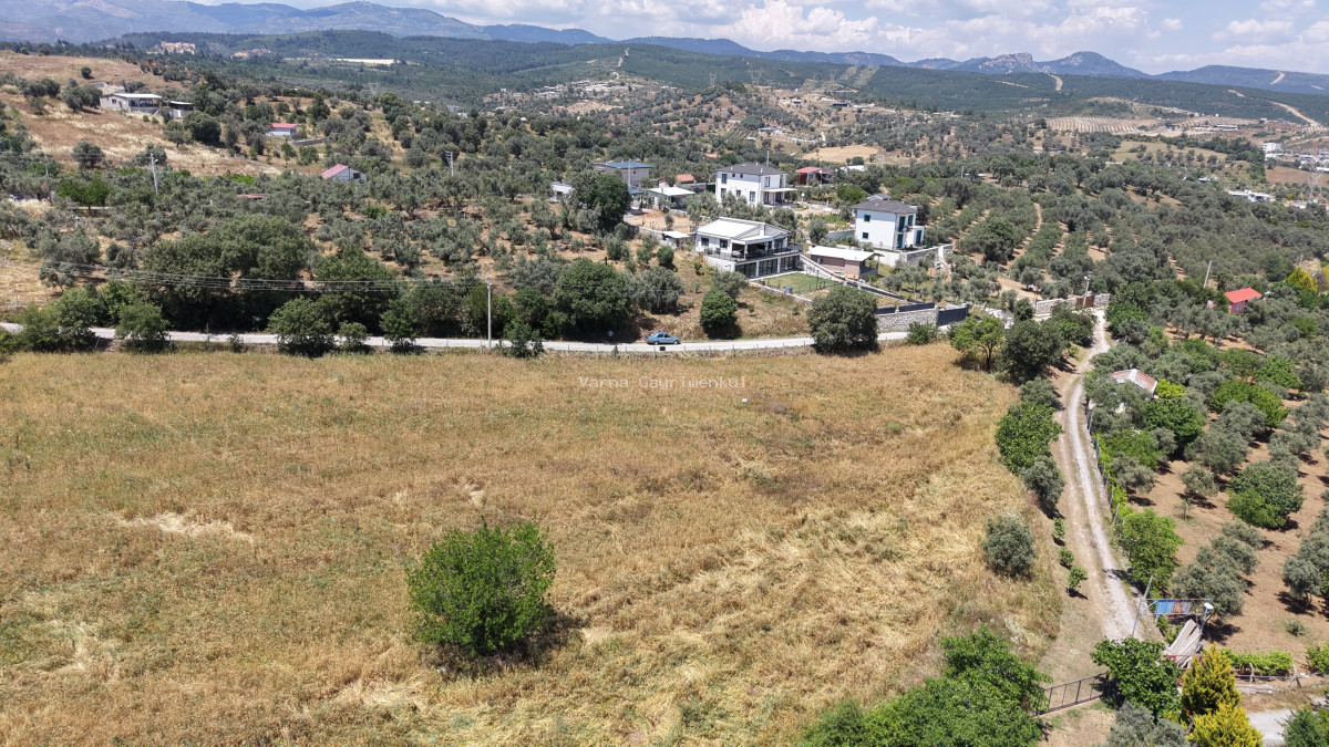 MENDERES AKÇAKÖYDE SATILIK 660 M2 TAPULU SÜPER KONUMDA ELEKTRİĞİ OLAN BAHÇE - 9