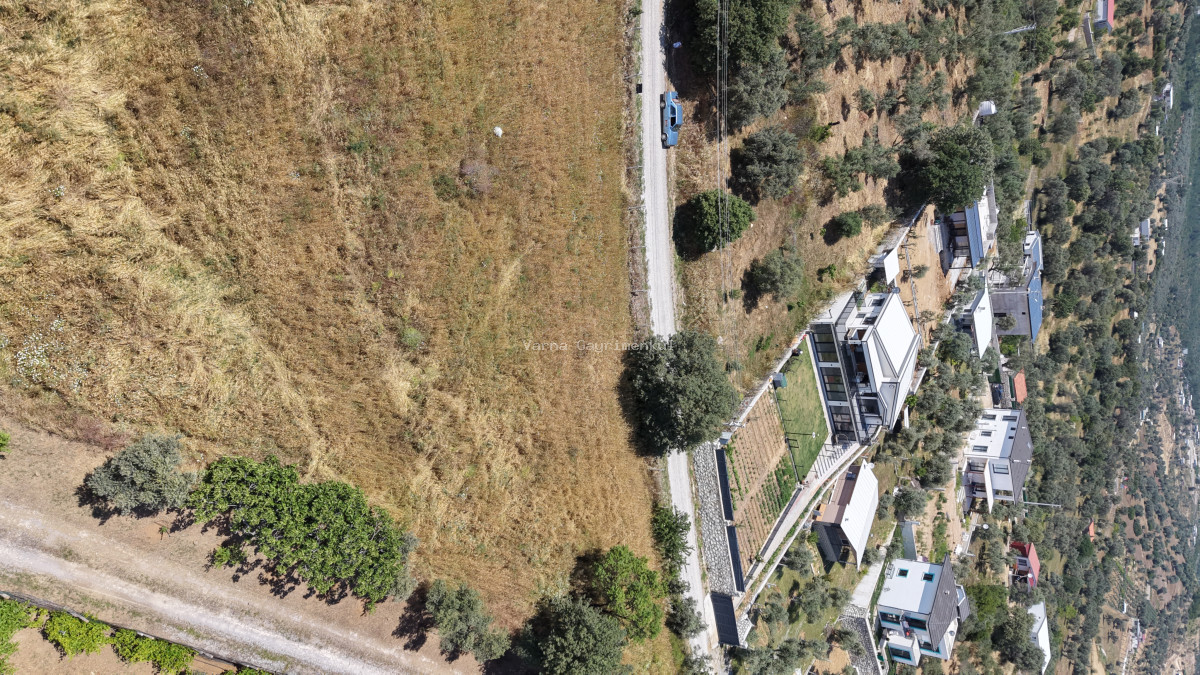 MENDERES AKÇAKÖYDE SATILIK 660 M2 TAPULU SÜPER KONUMDA ELEKTRİĞİ OLAN BAHÇE - 11