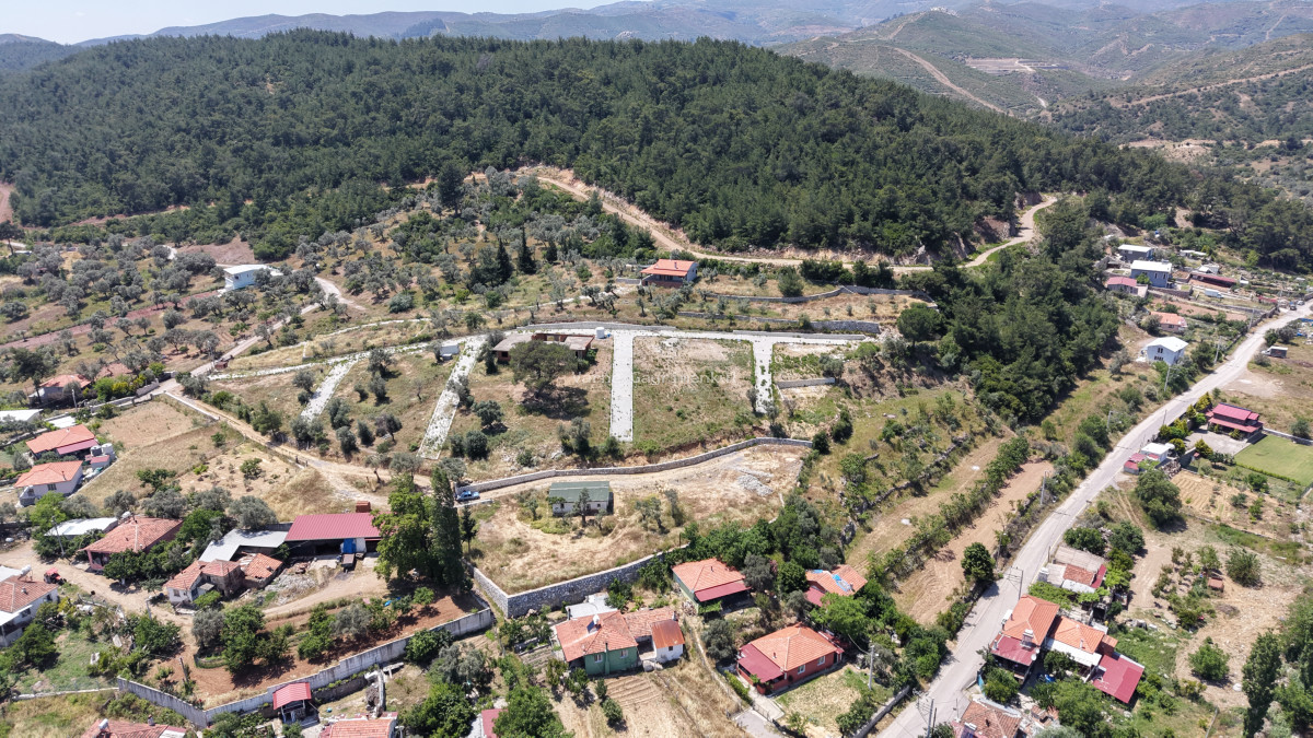 ÇATALCADA SATILIK 624 M2 TAPULU KÖYİÇİ TAŞ DUVAR ÇEVRİLİ 90 M2 NUMARATAJLI EV - 11