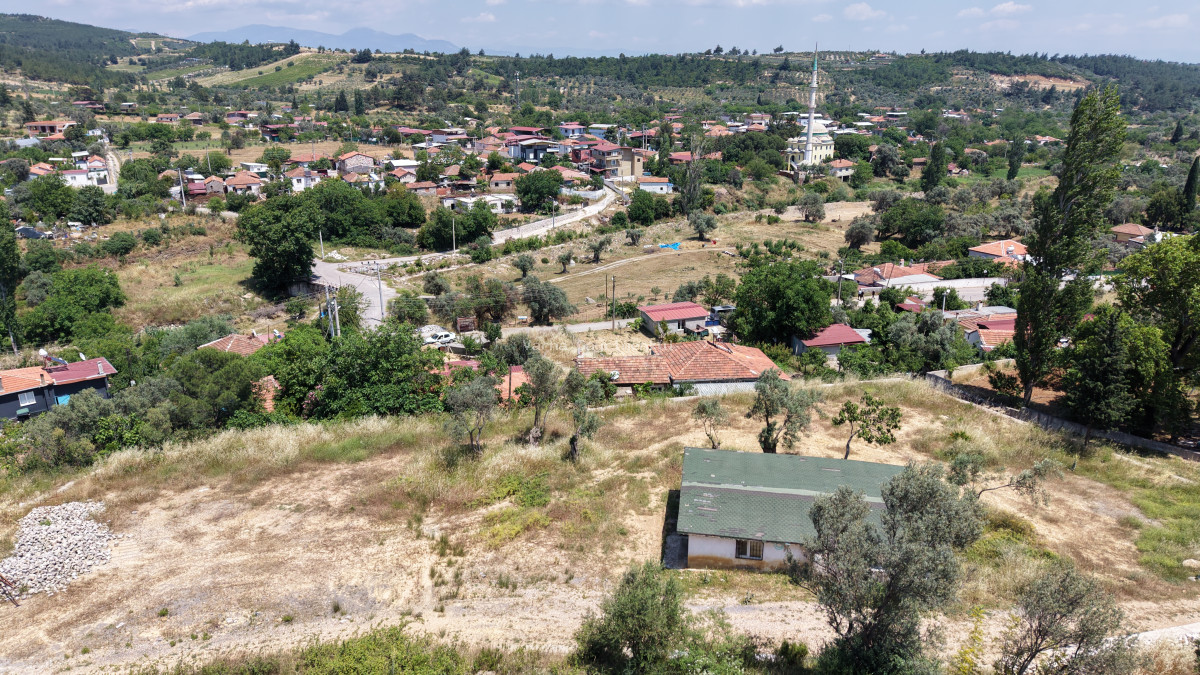 ÇATALCADA SATILIK 624 M2 TAPULU KÖYİÇİ TAŞ DUVAR ÇEVRİLİ 90 M2 NUMARATAJLI EV - 17