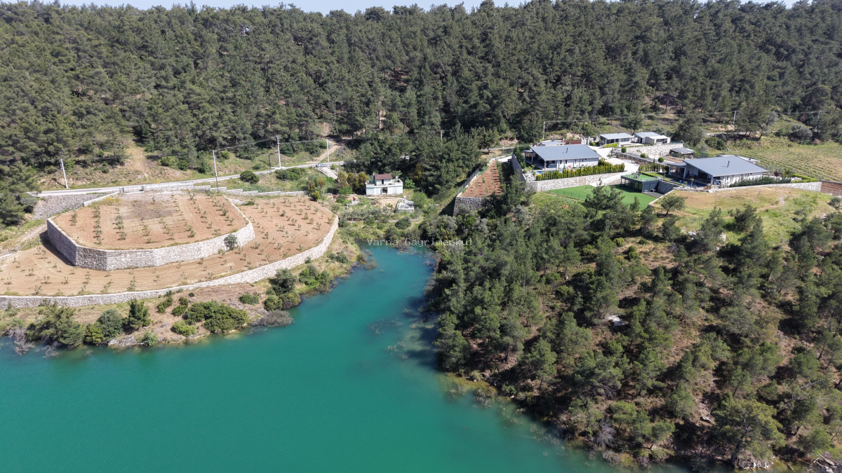 İZMİR ÇATALCADA SATILIK TEKTAPU 1.000 M2 GÖLE SIFIR RUHSATLI EV+ELEKTRİK+SU - 5
