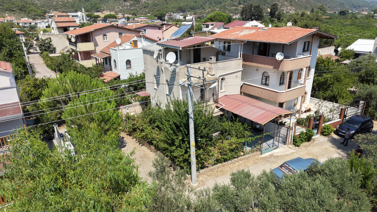 İZMİR AHMETBEYLİ SAHİLE YÜRÜME MESAFEDİNDE 211 M2 MÜSTAKİL BAHÇELİ YAZLIK - 14